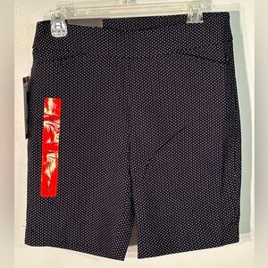 Hilary Radley Women’s Shorts, Med, black, 9” inseam, NWT